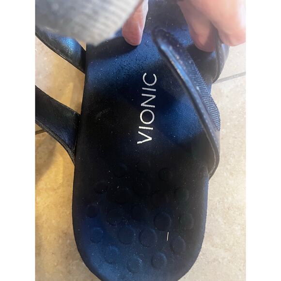 Vionic Misa Slide Sandal Women 9 Patent Leather Comfort Orthotic Silver Buckle - Picture 8 of 8